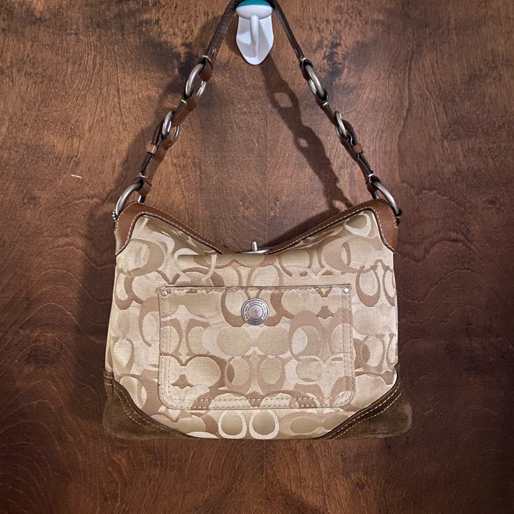 Coach bag w/ signature logo. Canvas with suede -leather strap. GREAT CONDITION. - Picture 12 of 16